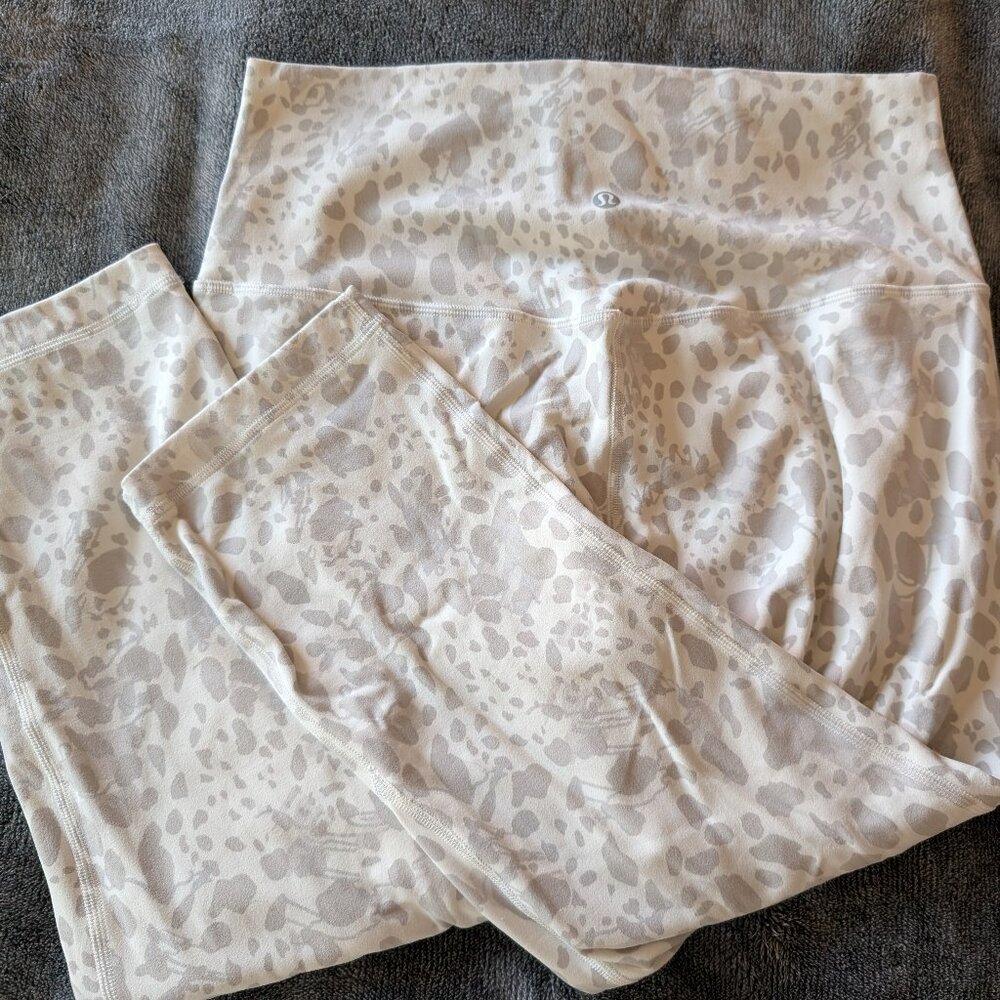 Lululemon Align Capri Leggings